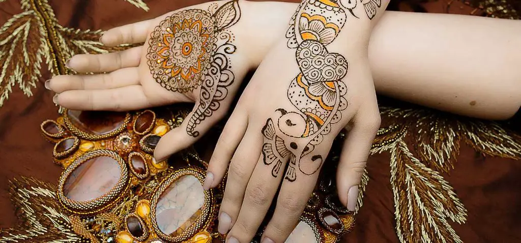 7 colorido Henna Mehndi Y Diseños
