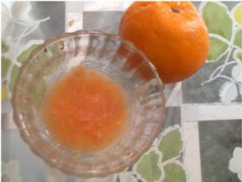 La papaya y naranja Cara Pack para la piel grasa