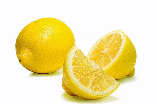 jugo de limón y sal exfoliante