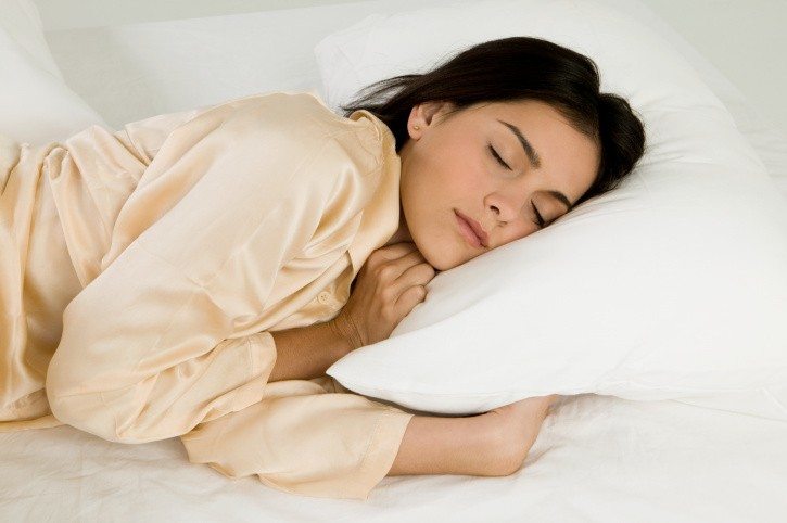 10 Hábitos saludables para un Mejor Buena Noche de Sueño
