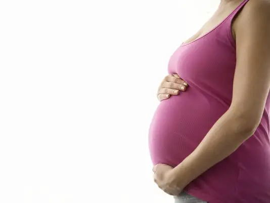9 ° mes de embarazo, movimiento del bebé